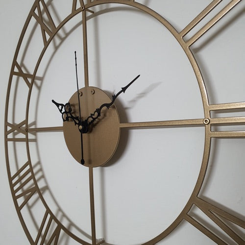 Roman Metal Wall Clock Gold (Size 18x18 Inches)